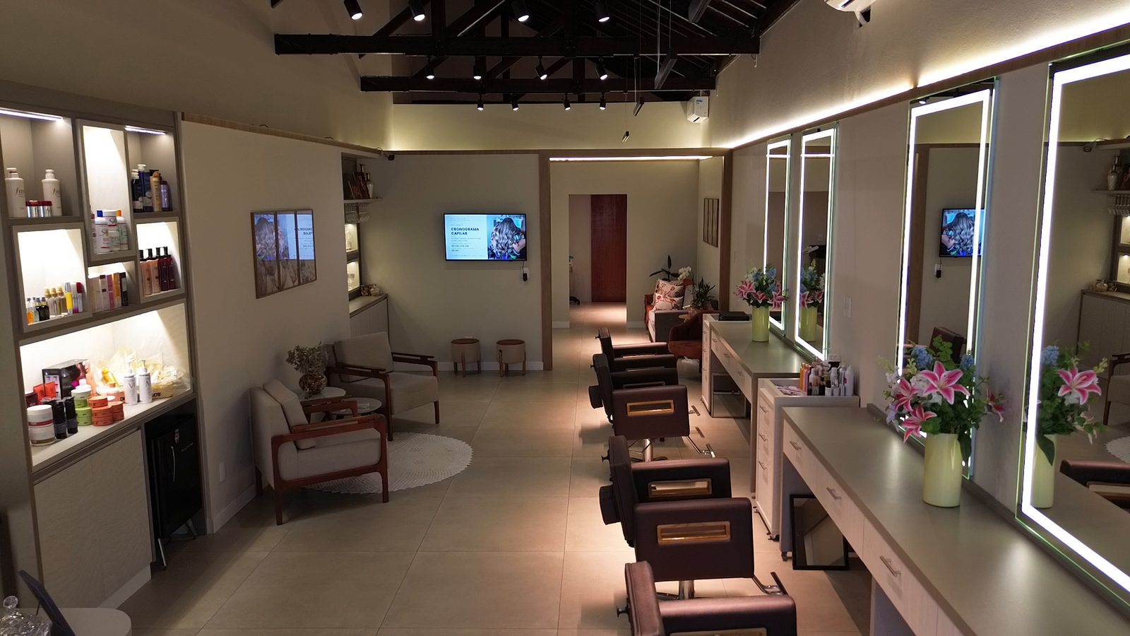 Interior do Studio Nely Caliope